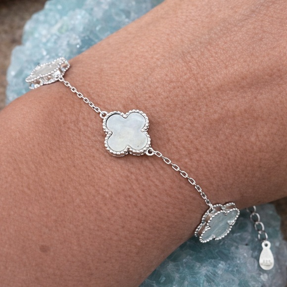 925 Silver clover bracelet adjustable 8in - Picture 5 of 14